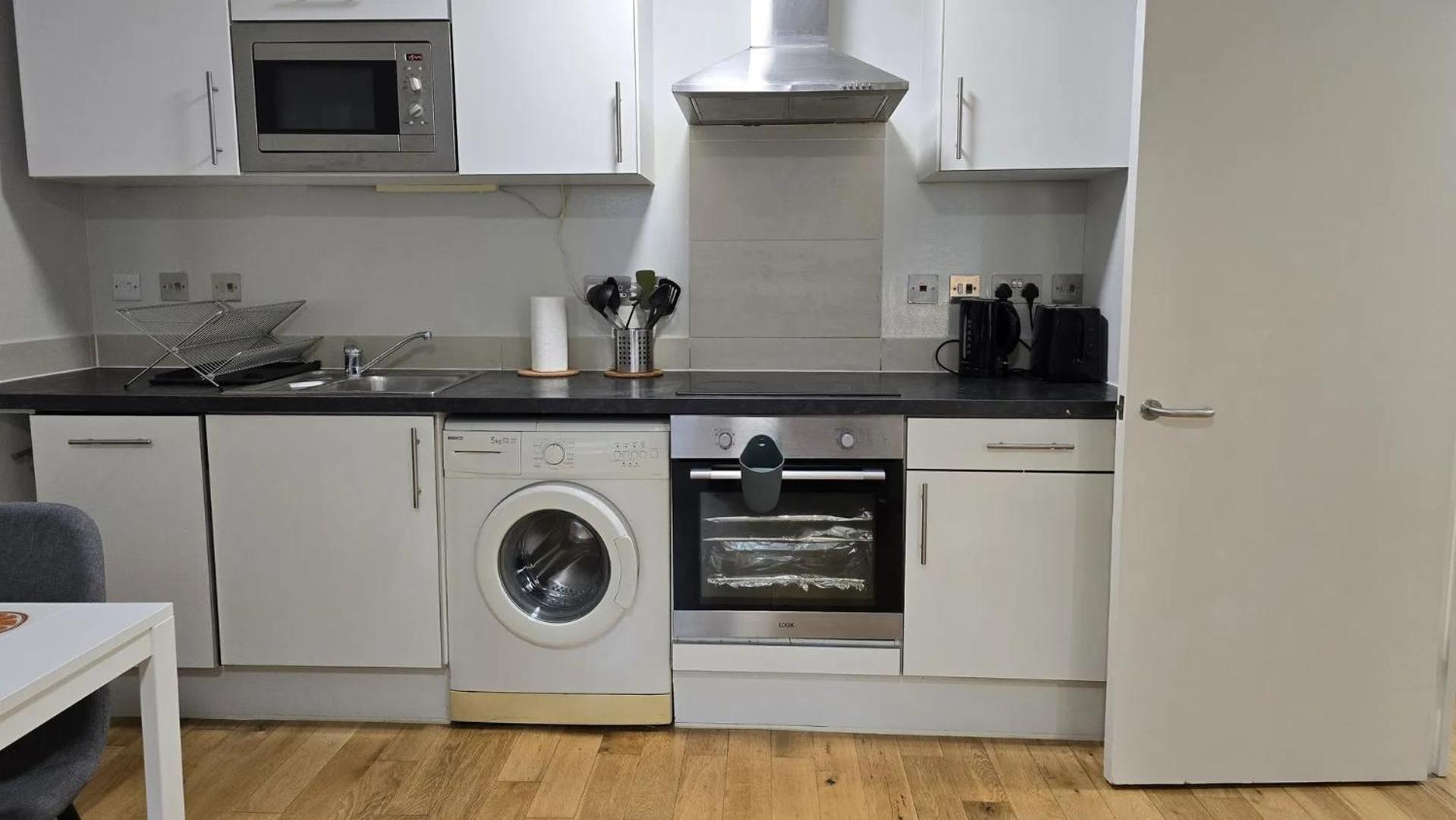 Westciti Chatsworth Road Apartments Croydon Eksteriør bilde