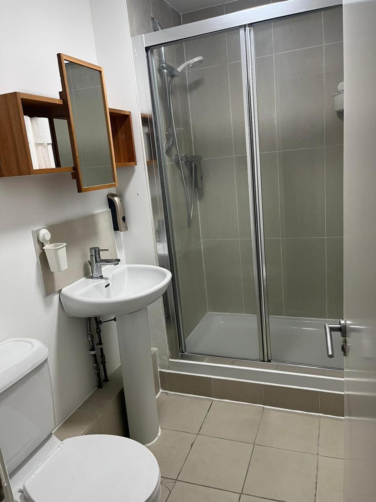 Westciti Chatsworth Road Apartments Croydon Eksteriør bilde