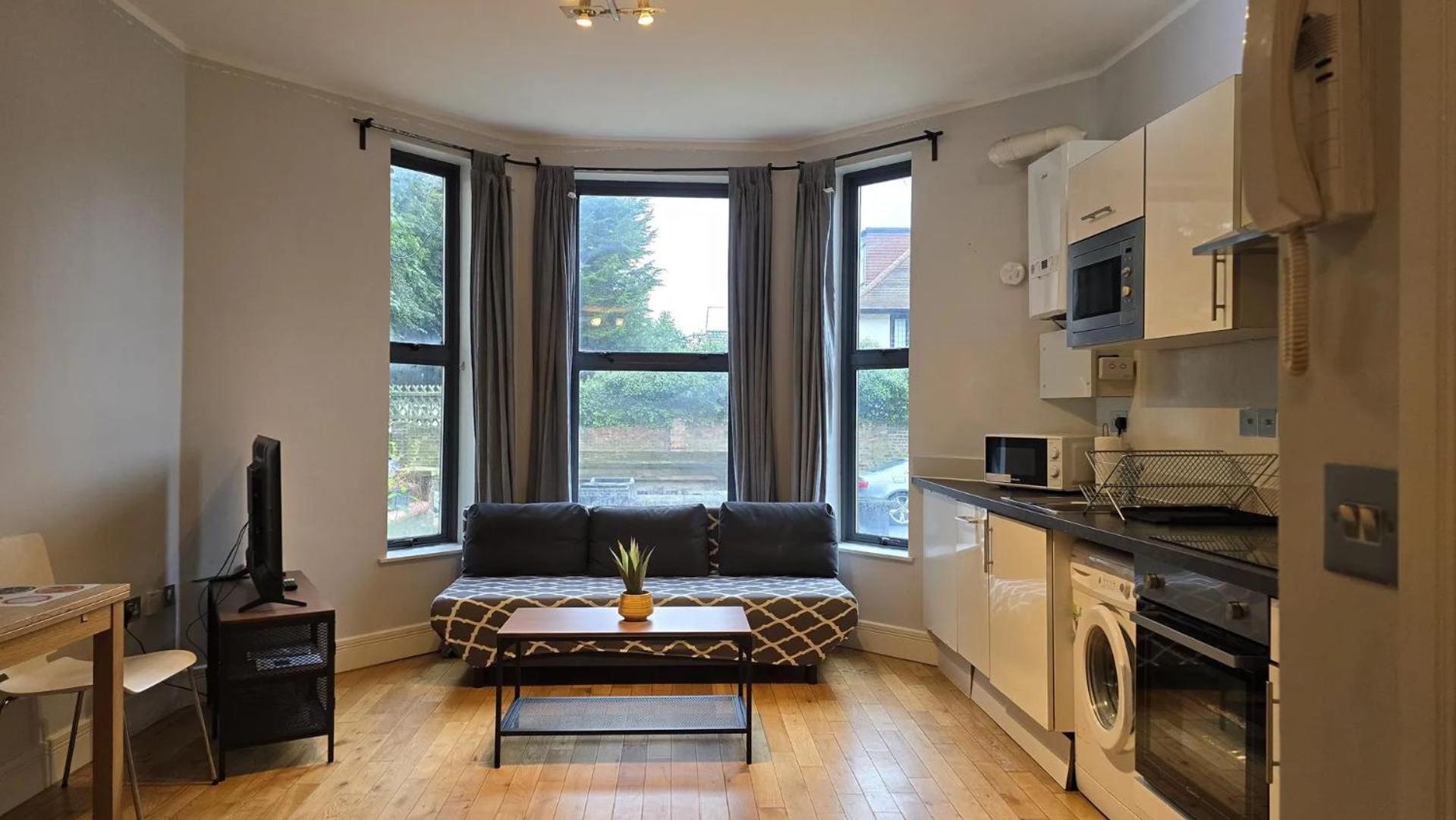 Westciti Chatsworth Road Apartments Croydon Eksteriør bilde